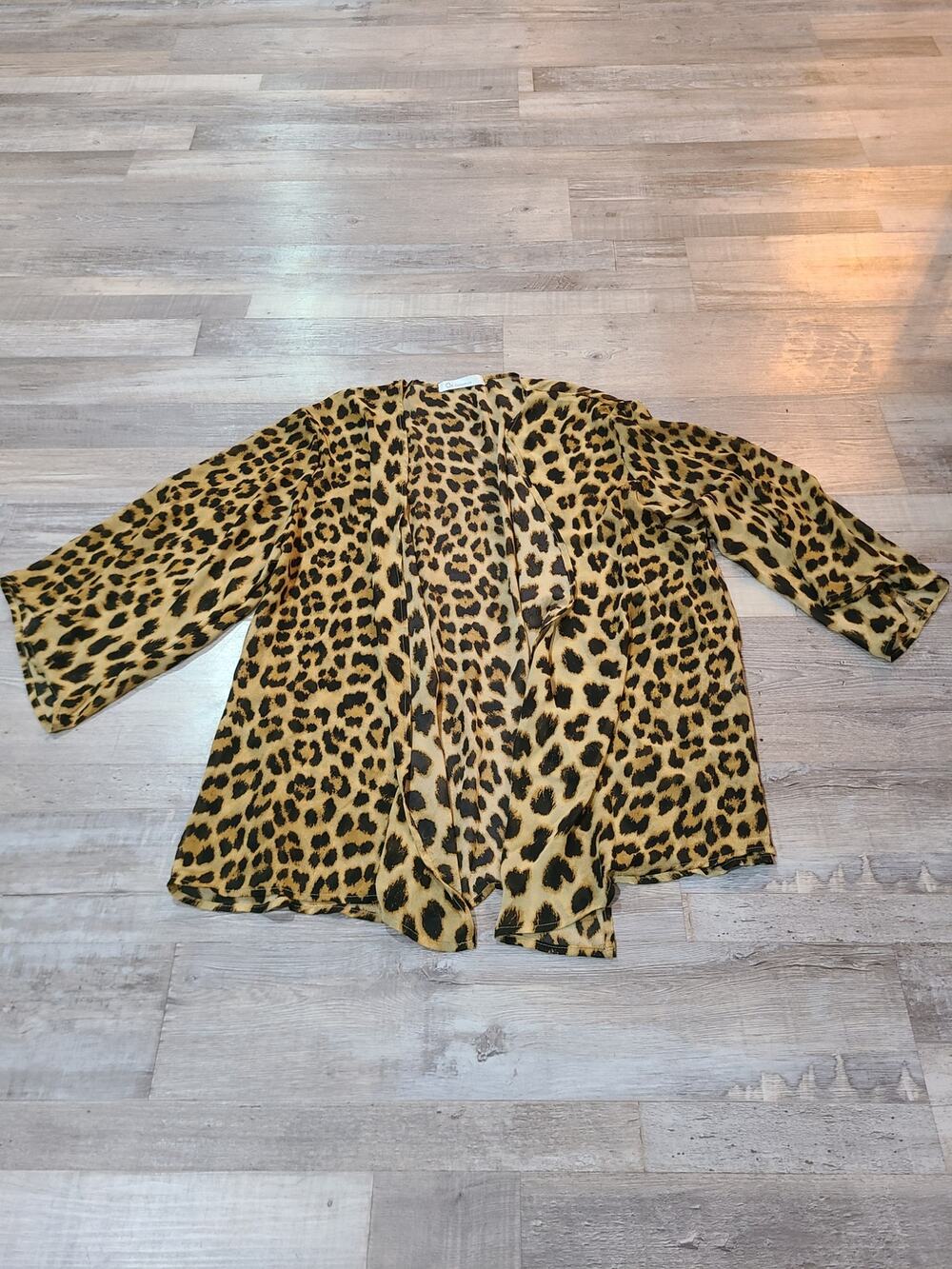 O2 collection s/m women's sheer leopard print cardigan